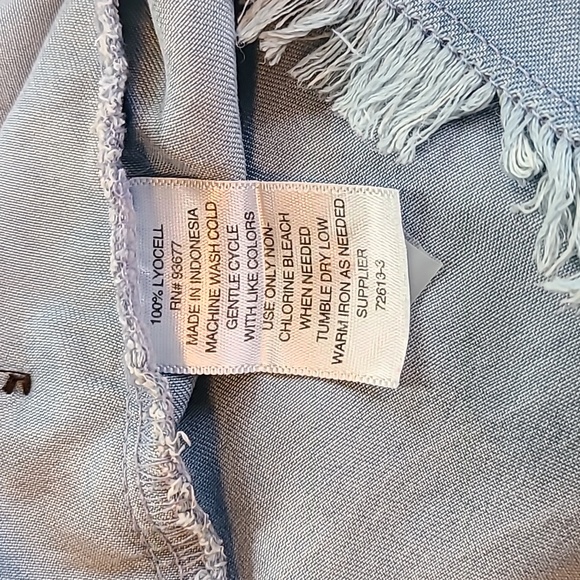 a.n.a Denim Blouse - Picture 7 of 10